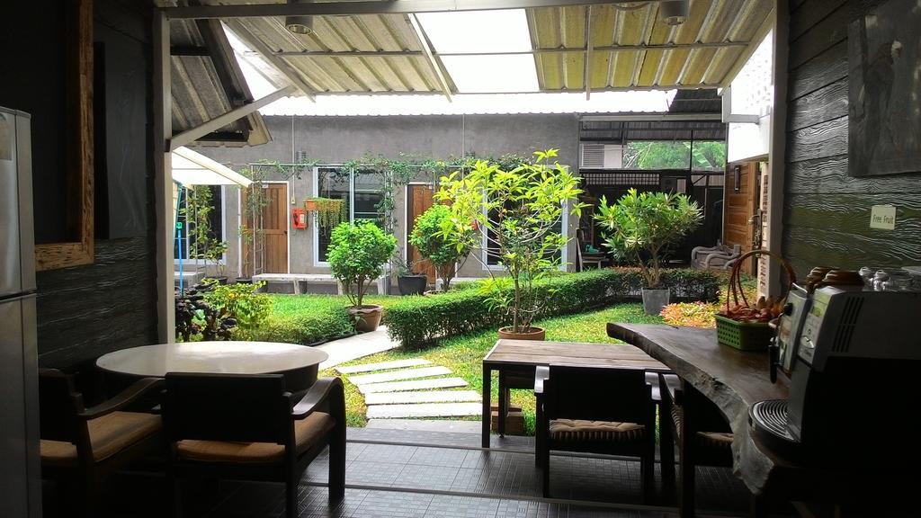 Zan Pla Nade Guesthouse Chiang Rai Ngoại thất bức ảnh