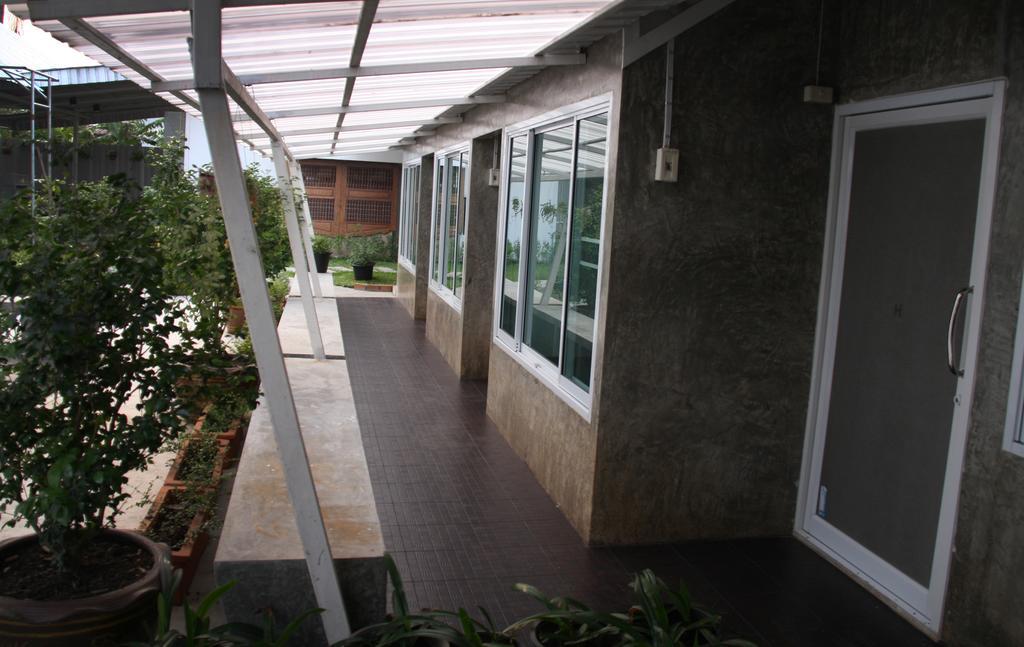 Zan Pla Nade Guesthouse Chiang Rai Ngoại thất bức ảnh