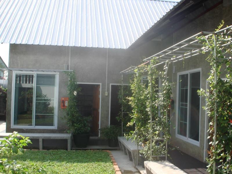 Zan Pla Nade Guesthouse Chiang Rai Ngoại thất bức ảnh