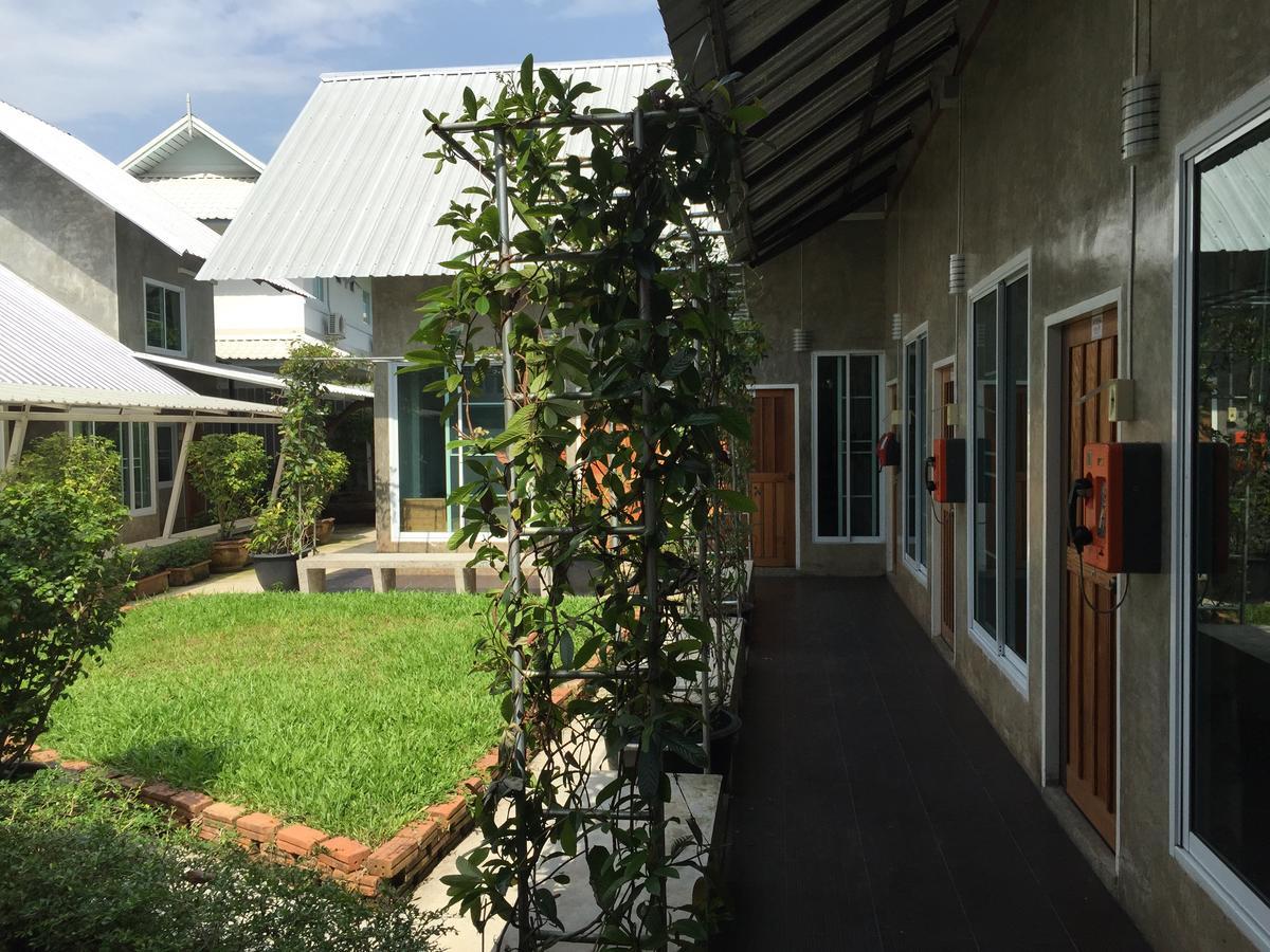 Zan Pla Nade Guesthouse Chiang Rai Ngoại thất bức ảnh
