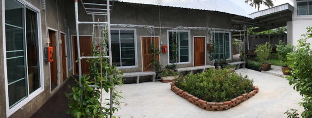 Zan Pla Nade Guesthouse Chiang Rai Ngoại thất bức ảnh